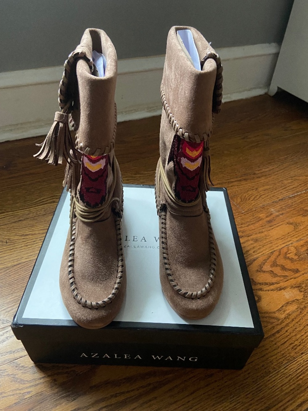 Azalea Wang Taupe Suede Fringe Moccasin Boots with Embroidery – Size 8.5 – with